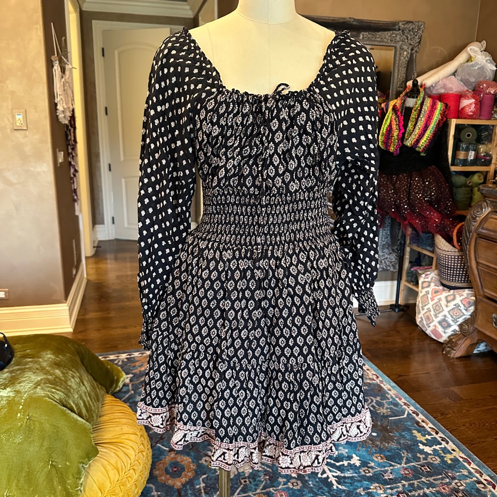 Elegant Black And White Smocked Dress